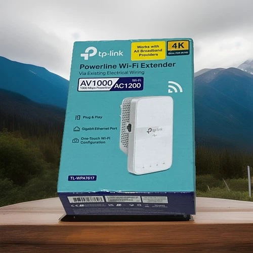 tp-link TL-WPA7617 (Single) AV1000 Gigabit Passthrough Powerline Extender, 1x Gb