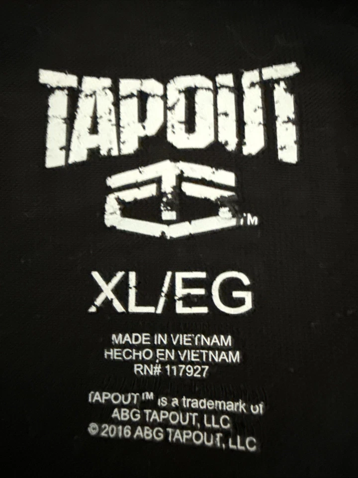 Camisa de rendimiento atlético Y2K TAPOUT para hombre, talla XL, negra, roja, MMA, entrenamiento Foto 4 de 4