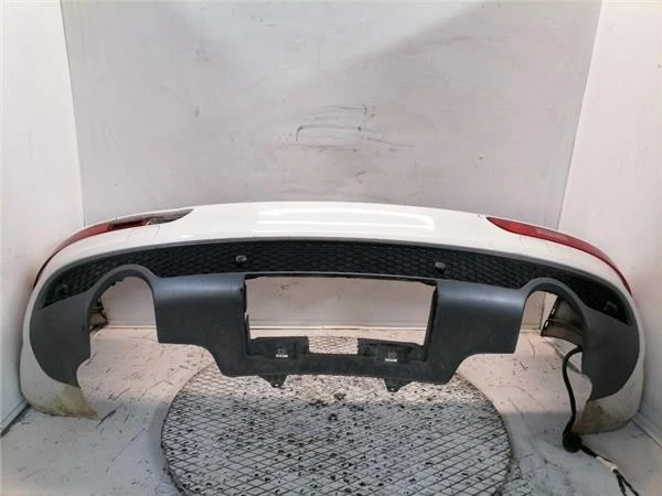 Paragolpes Trasero Audi q5 fyb 2016 sin documentos - Imagen 3 de 4