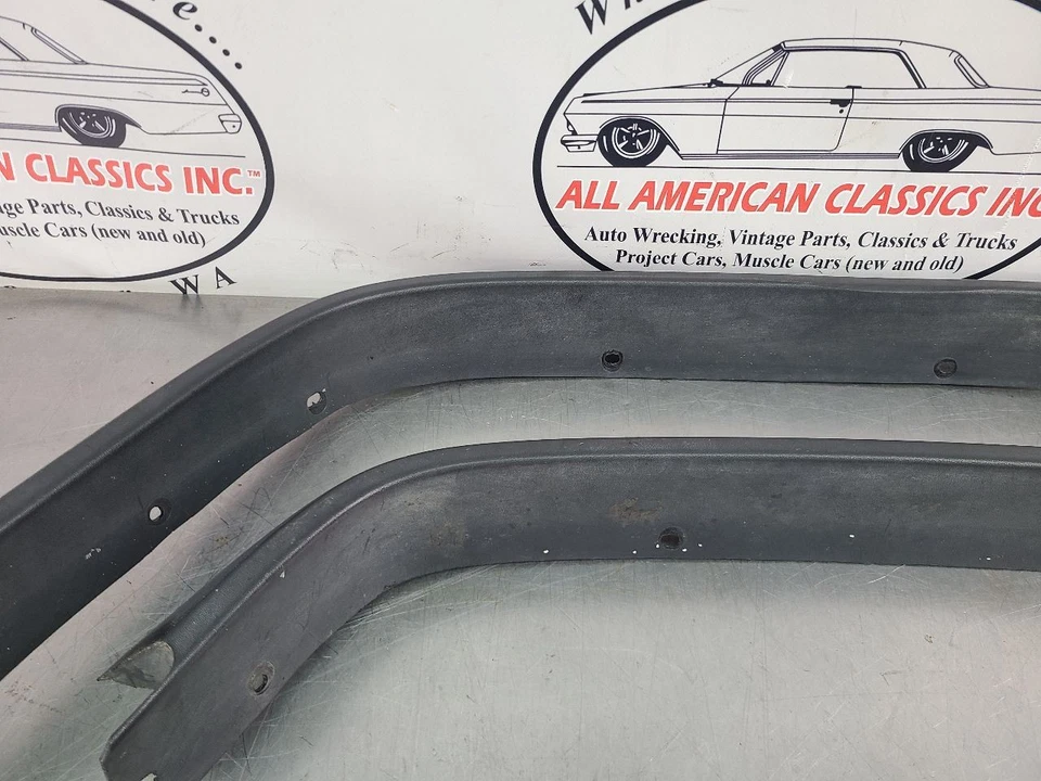 Hummer H2 2003-07 Juego de 6 piezas de guardabarros/capucha acampanada, izquierda/derecha - OEM Foto 3 de 4