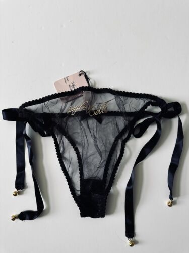 Agent Provocateur seitlicher Slip mit eiskalter Krawatte Jingle Bells Neuheit schwarz/gold Größe: M/L - Bild 4 von 7