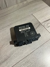 Porte arrière et accessoires Mercedes 240