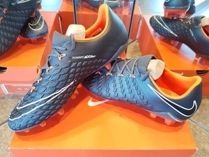 hypervenoms size 9
