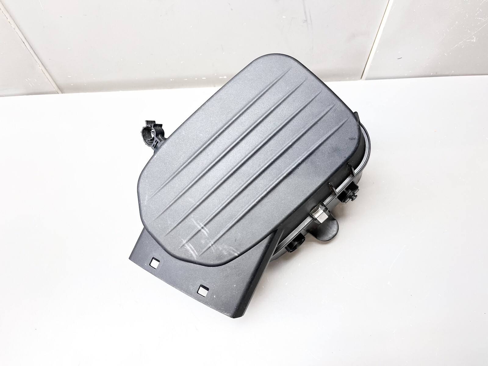 ⭐️2014-2020 Maserati Quattroporte Engine Air Intake Filter Left Box Housing OEM