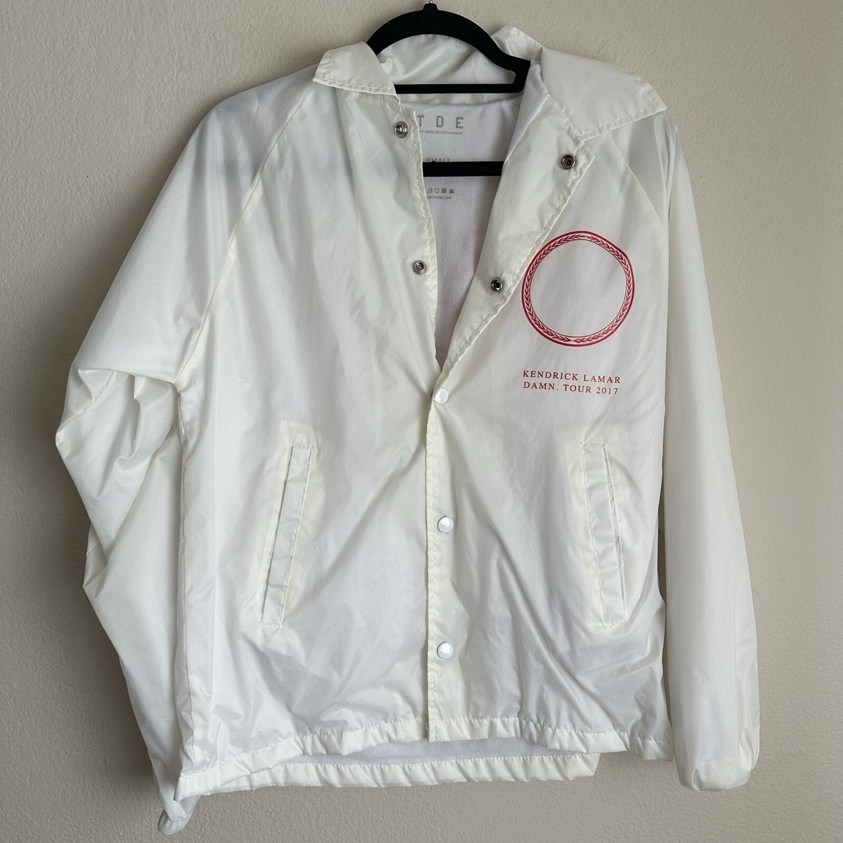 TDE Kendrick Lamar 2017 DAMN. Tour Merch Coaches Jacket Size Small