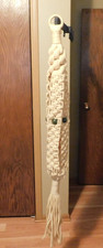 26-535 NOS New Handmade Vint Ivory Macrame 54" Plant Hanger Green Balls Fringed