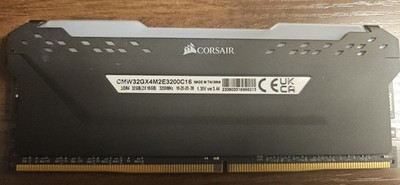 Corsair Vengeance RGB Pro 32GB (2 x 16GB) DDR4 DRAM 3200MHz C16