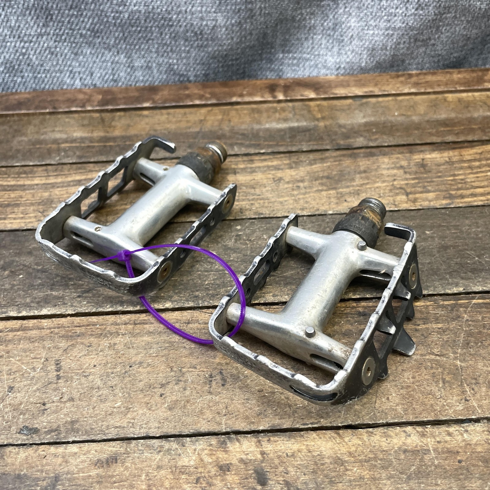 Vintage Shimano Deore XT Platform Pedals 9/16" MTB Bike Black Pair 90s MTB
