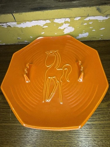 Vintage MCM Red Wing Pottery Horse Orange Ashtray 890 USA 1960s, EUC