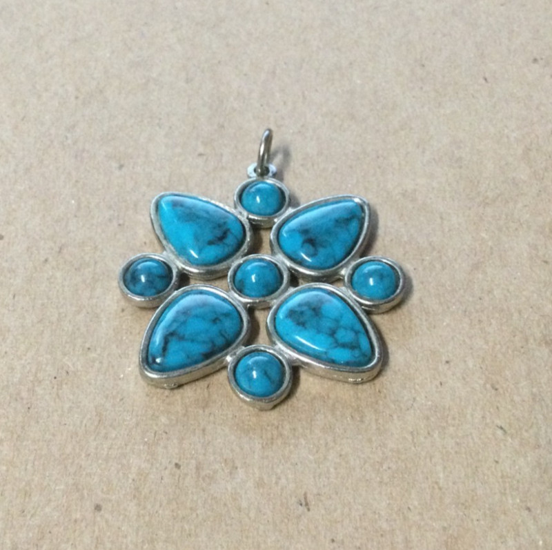 Silver/turquise pendant for necklace