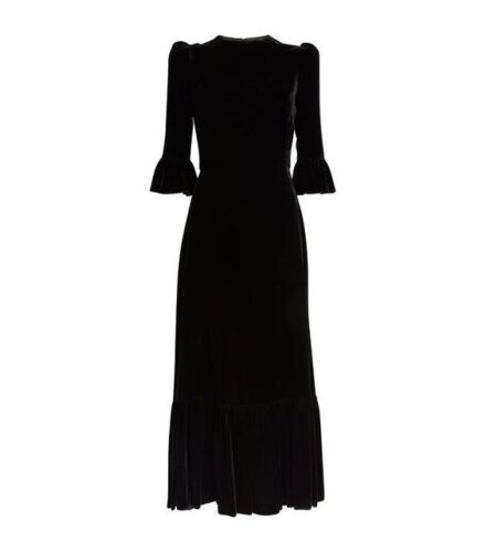 Elegant Women Black Velvet Long Dress Stylish Evening Wear and Party wear Dress