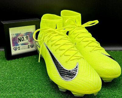 nike rugby boots size 10