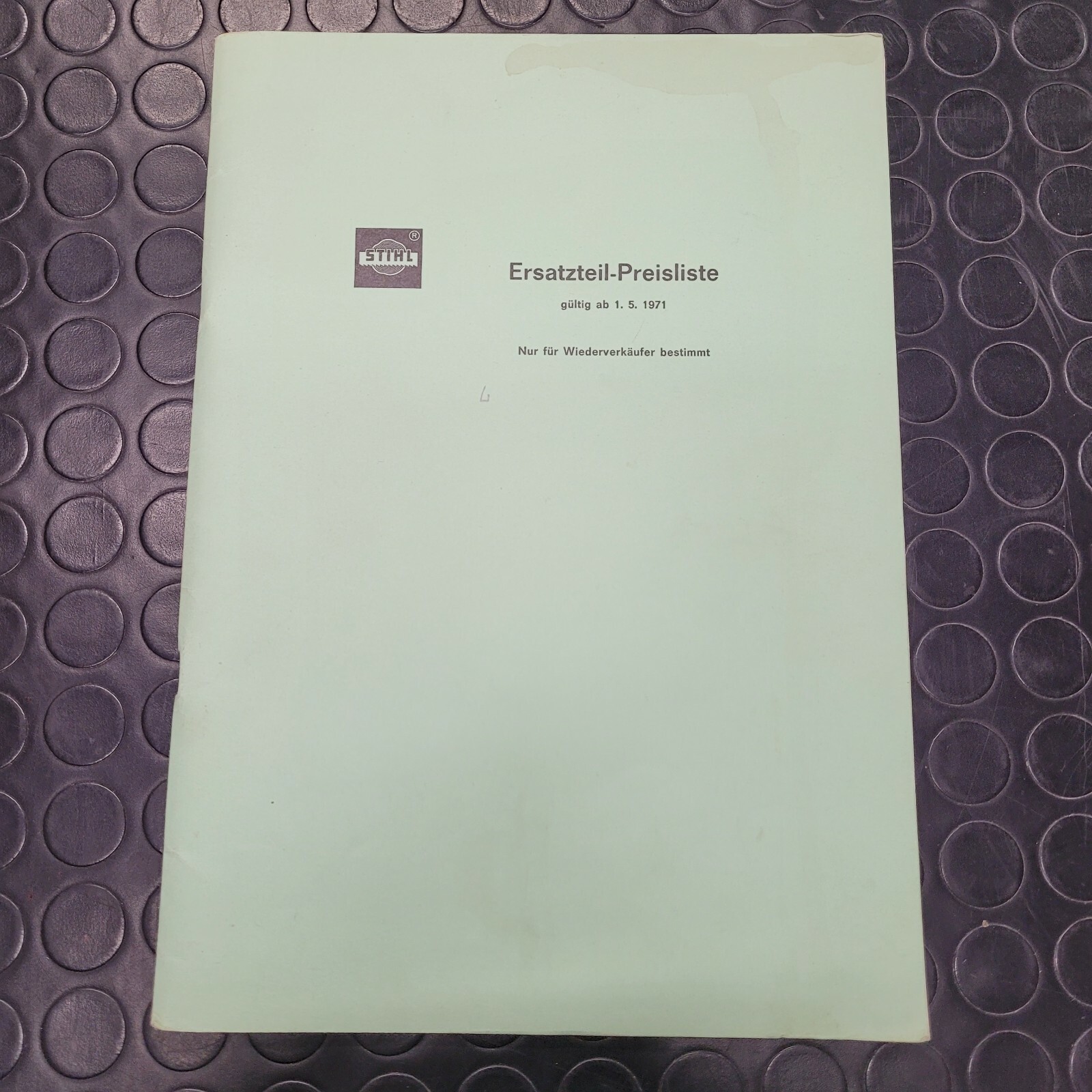 STIHL 1971: Manuale e Listino Prezzi Originale - 87 Pagine di Storia Forestale