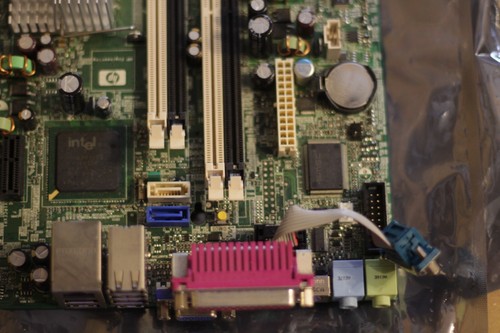 HP Compaq dc7600 SFF Motherboard 381028-001 w. CPU heatsink UNTESTED - Picture 5 of 9