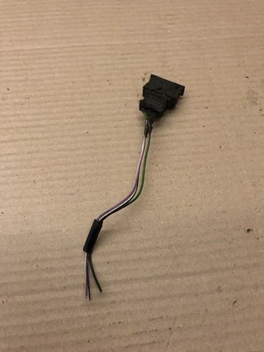 VW AUDI SEAT SKODA WIRING LOOM CONNECTOR PLUG SOCKET 191972713 - Afbeelding 1 van 4