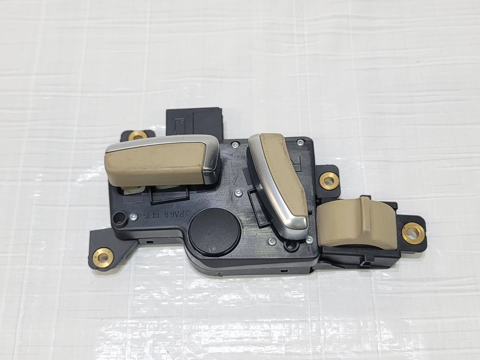 Переключатель управления регулировкой переднего правого пассажирского сиденья для Audi A8 Quattro 2004-2008 годов выпуска - Изображение 3 из 4