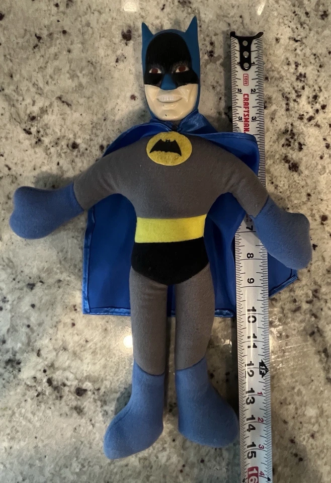 复古 20 世纪 60 年代、70 年代初蝙蝠侠塑料头、毛绒身体娃娃,14 英寸高 — 第 3/4 张图片
