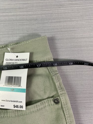Gloria Vanderbilt Amanda Capri Jeans Womens Size 16P Classic Stretch NWT - Picture 11 of 12