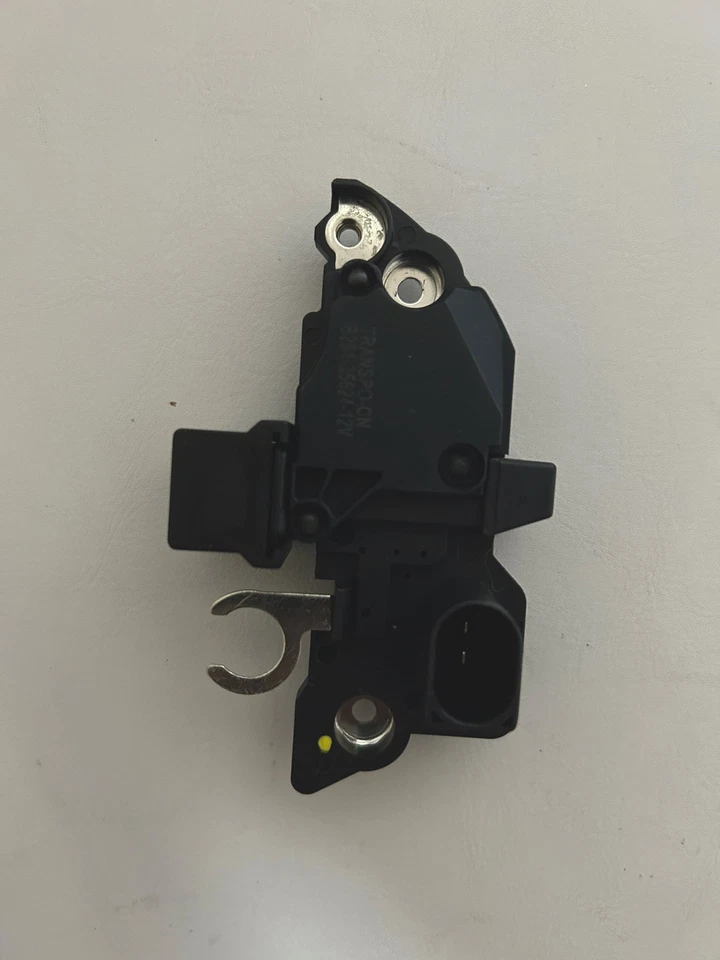 Mercedes-Benz Chrysler Jeep Voltage Alternator Regulator IB261 - Image 4 of 4
