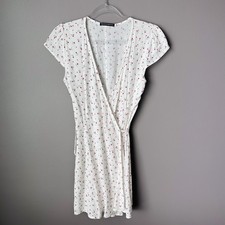Brandy Melville Mini Wrap Dress Women’s One Size Tie Waist White Pink Floral