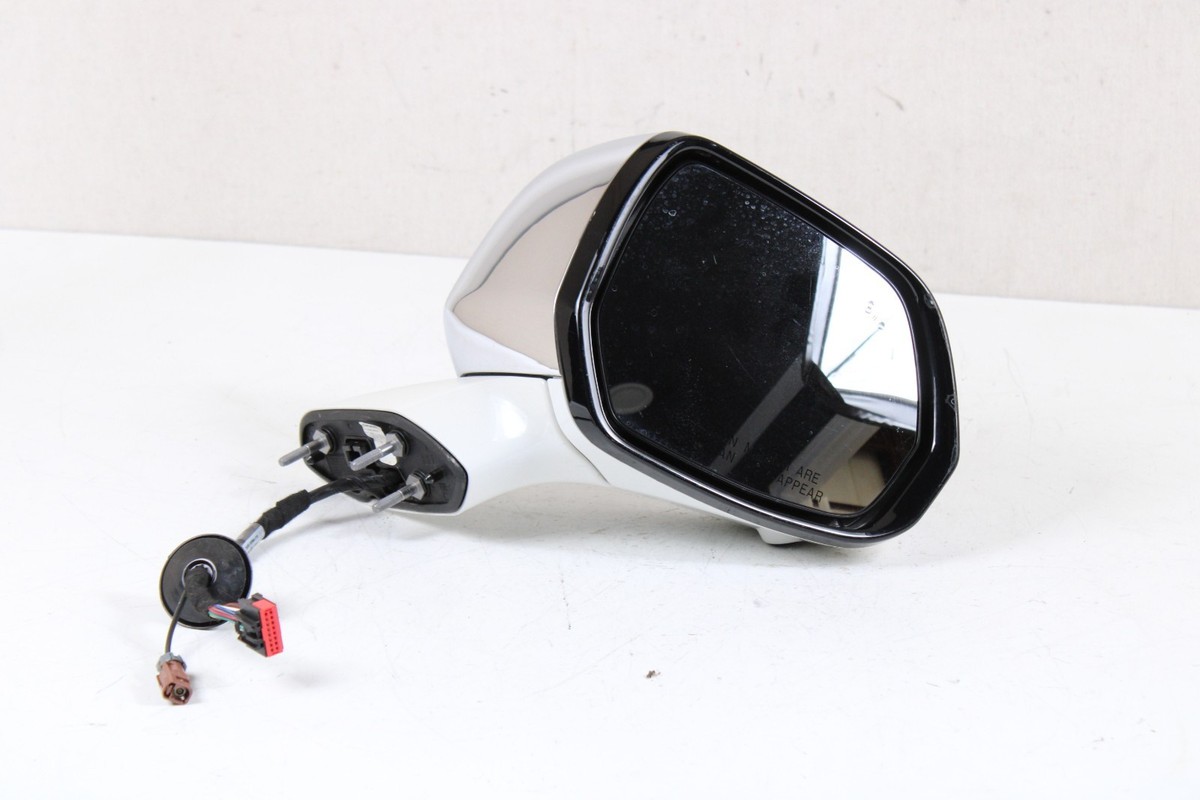 エビアンミラー 2020-2024 Lincoln Aviator RH Passenger BlindSpot w/ Camera Chrome