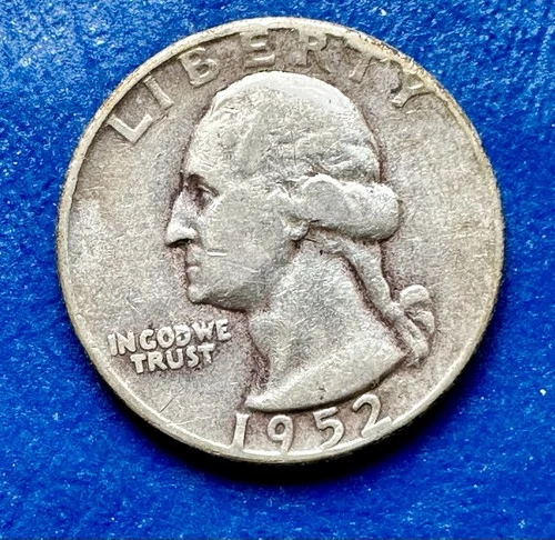 1952 Washington Quarter. 90% Silver. XF Condition. Charity Auction. ￼