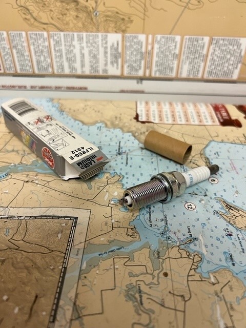 NGK #ILFR6G-E Laser Iridium Spark Plug 4212.