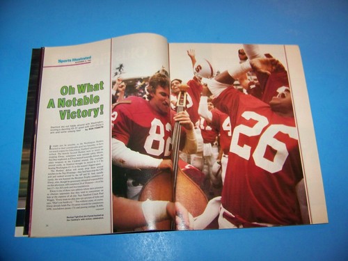 Sports Illustrated Stanford's John Elway / Bill Walton / Marvin Hagler 1982 NCAA - Picture 3 of 6