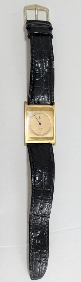 Reloj ultrafino Concord Delirium de cuarzo de oro de 18 quilates con correa de cocodrilo negro Foto 2 de 4