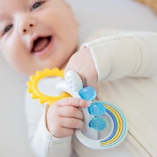 Nuby Cloud Teether with Sun and Silicone Rain Links : 3 Months