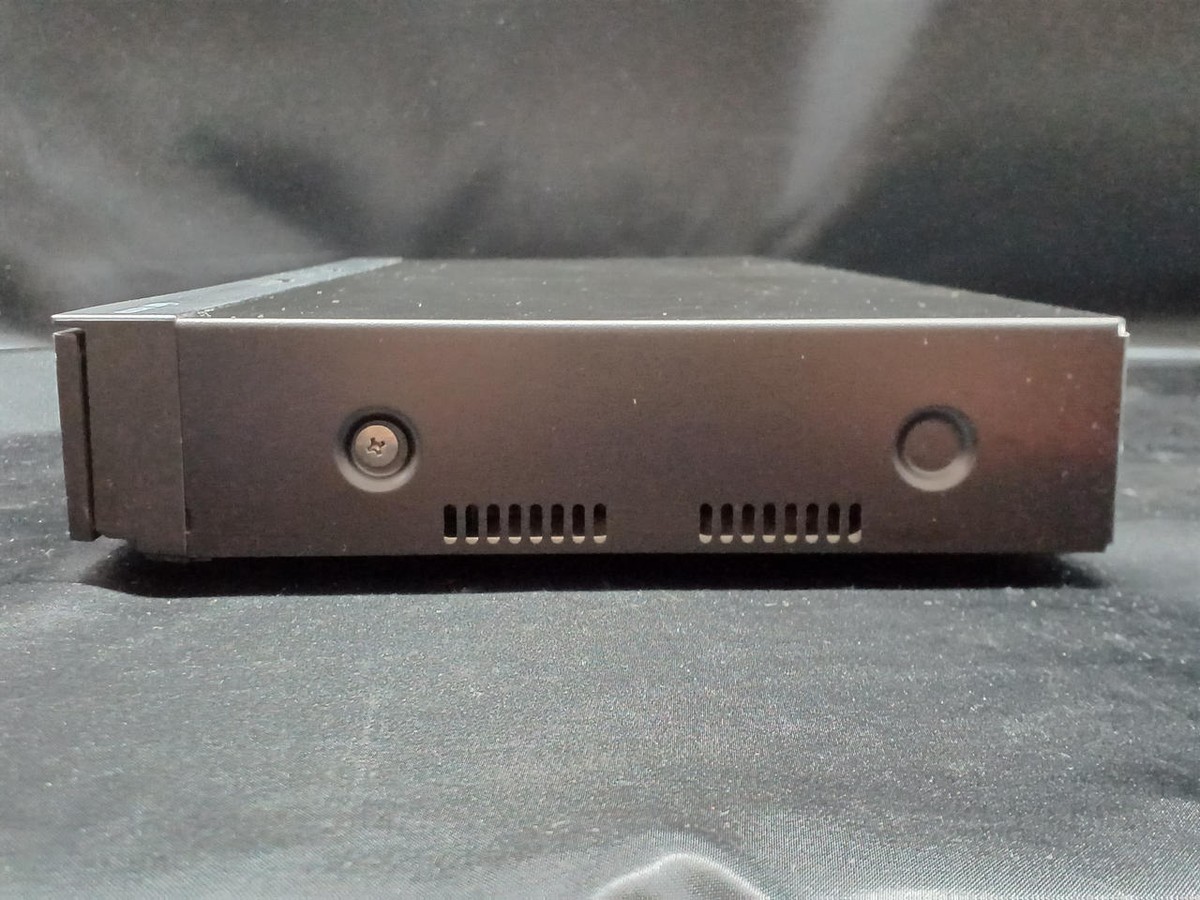 Sharp AQUOS 2B-C10DW1 Blu-ray Recorder 1TB Good Condition Sharp AQUOS 2B-C10DW1 Blu-ray Recorder 1TB Good Condition