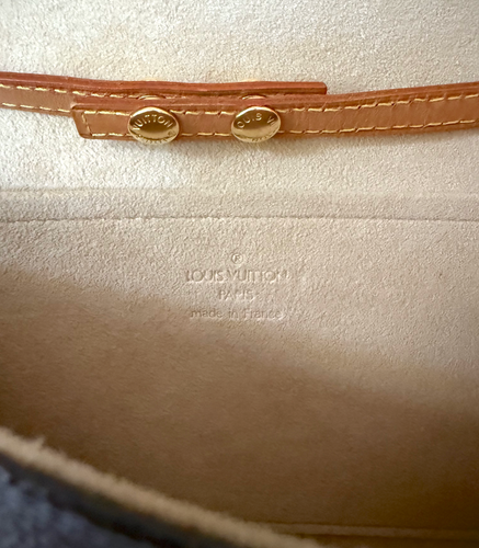 Authentic Louis Vuitton Pochette Twin GM Monogram Shoulder Bag - Picture 11 of 19