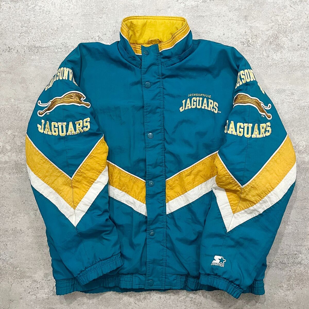 VTG 90s NFL JACKSONVILLE JAGUARS LOGO STARTER PUFFER JACKET VTG 90s NFL JACKSONVILLE JAGUARS LOGO STARTER PUFFER JACKET