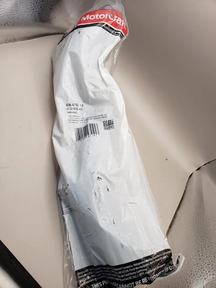 Motorcraft KM4783 Upper Radiator Hose - Image 2 of 3