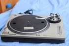 Technics SL-1200MK2 Direct-Drive Professional DJ Turntable For Parts Or Repair