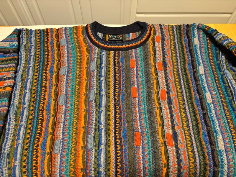 Coogi Wool Sweater Size Large 