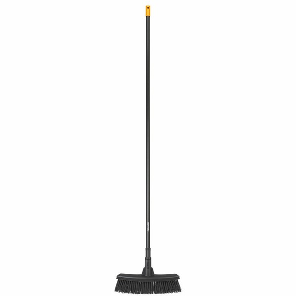 Fiskars Solid Allzweckbesen M Allzweck Besen Gartenbesen Schwarz Orange 160 Cm-image