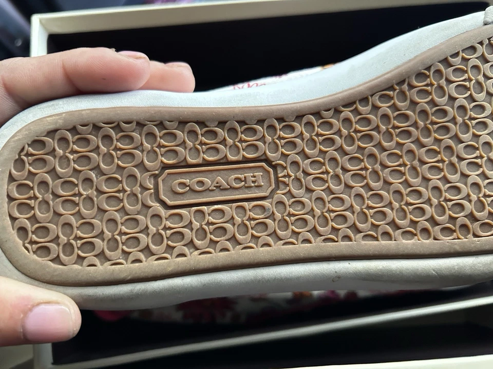 Coach Barrett Flora Pink Multi Size 9 Sneakers Style A1658 - Image 2 of 4