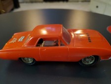 Vintage Eldon Ford Thunderbird Stock Slot Car 1/32 Orange Works Exc Shape 1024