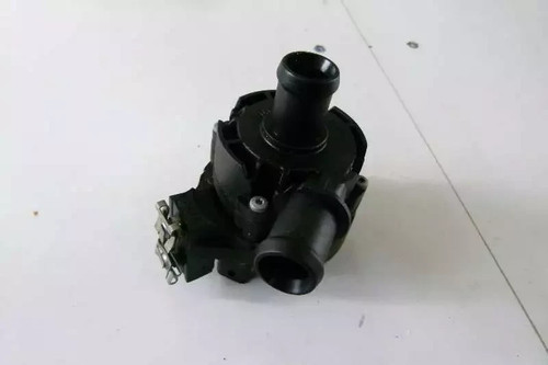 Zusatzwasserpumpe Pumpe Skoda VW Audi Seat Fabia 6V Golf 7 Passat 3G 5G0965567