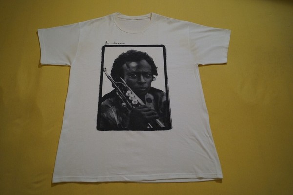 MILES DAVIS Size LARGE 1992