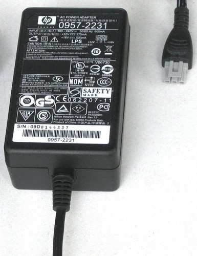 Netzteil HP 0957-2231 ▪ 16 / 32 V, 20 W, Drucker, Deskjet, PhotoSmart, Adapter