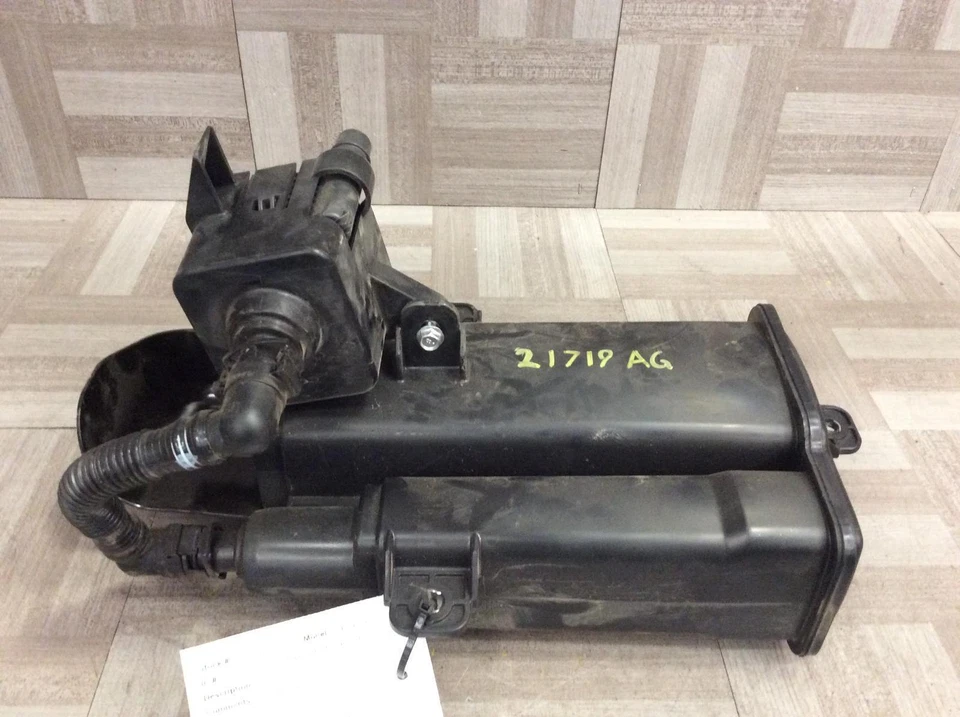 2016 Subaru Legacy Evaporation Canister 2.5l 42035al05a Factory OEM Replacement - Imagem 2 de 4