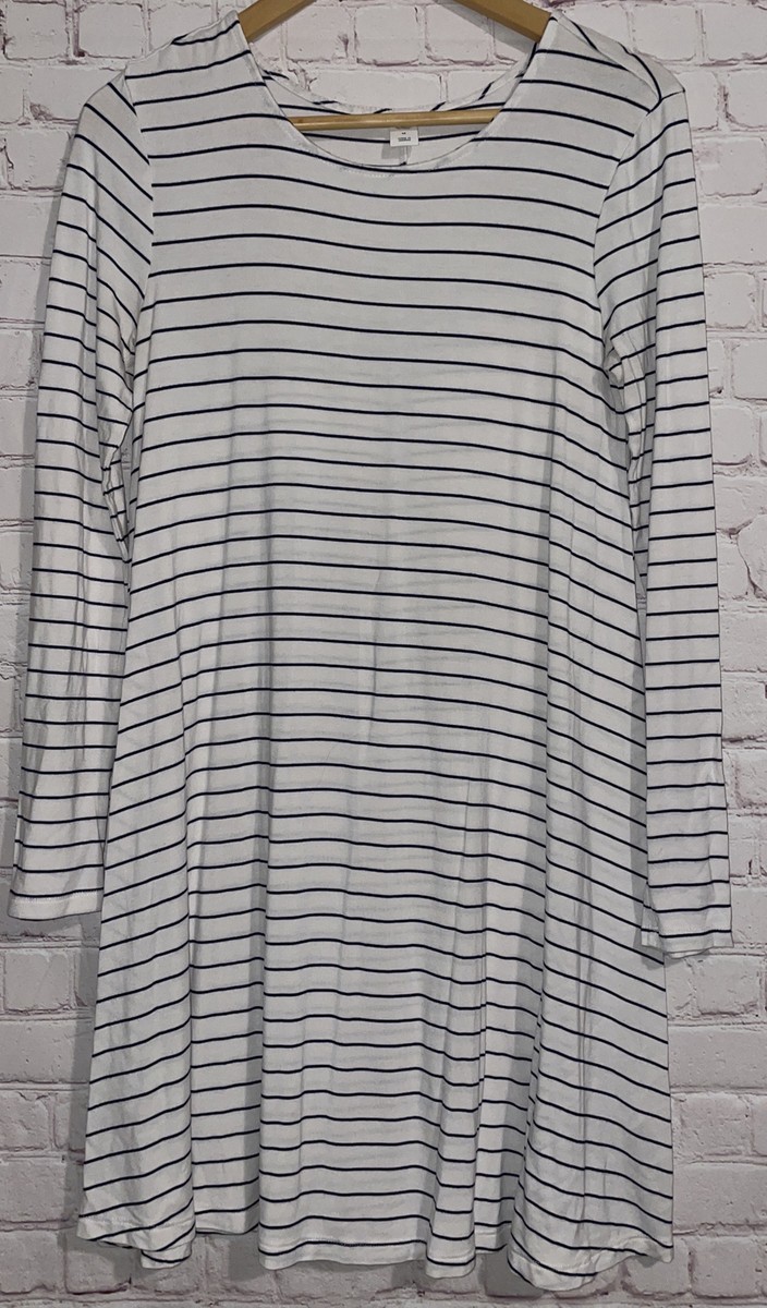 old navy long sleeve striped dress rainbow candy stripes? oversized polka dots? Old Navy x Christopher John Rogers is made for divas who do both