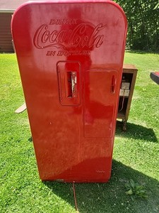 ANTIQUE COCA COLA MODEL 39 VENDO VENDING MACHINE SEE PHOTO DESCRIPTION