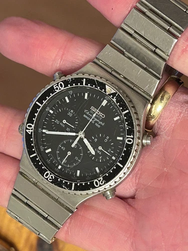Vintage Seiko Quartz Chronograph Watch Ref 7A28-7040 - FOR REPAIR (B719)