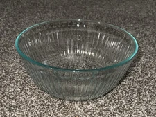 Pyrex Clear Aqua Tint Ribbed 10 Cup Mixing Bowl USA 2.5L