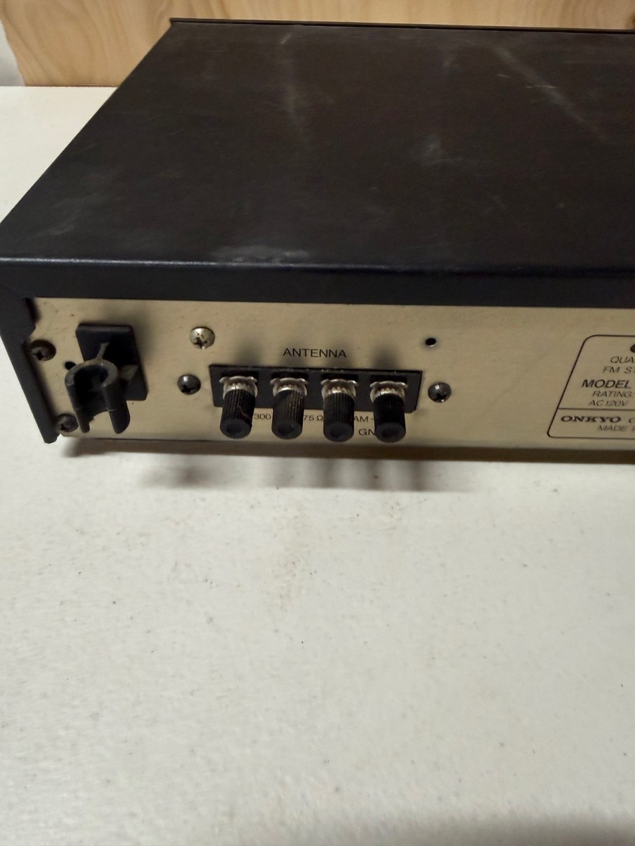 オンキョー    チューナー Vintage Onkyo T-4038 Quartz Synthesized FM Stereo/AM Tuner Made in