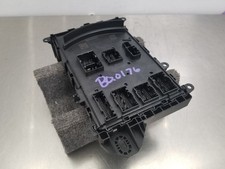 25 MÓDULO DE CONTROL DE CARROCERÍA JEEP GRAND CHEROKEE LAREDO BCM 68608712AE