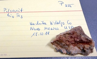 Pilsenit, USA, New Mexico, 12 g, 4x2x2 cm